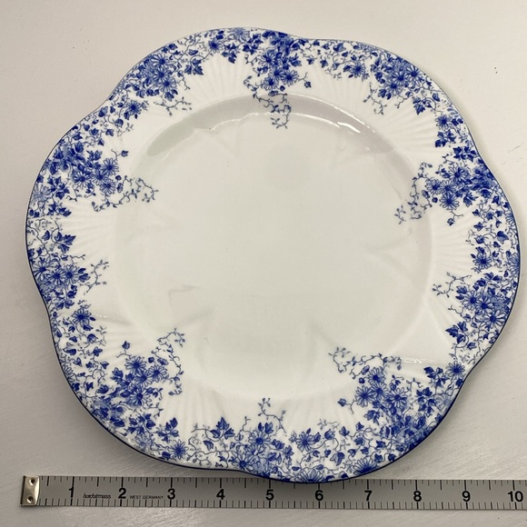 Dainty Blue Dinner Plate by Shelley 10 1/2 in - Picture 5 of 7